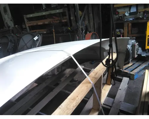 INTERNATIONAL 4300 HOOD