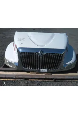 INTERNATIONAL 4300 HOOD