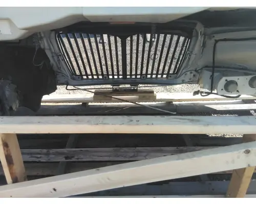 INTERNATIONAL 4300 HOOD