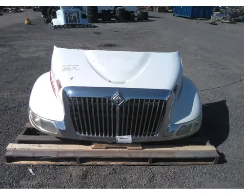 INTERNATIONAL 4300 HOOD