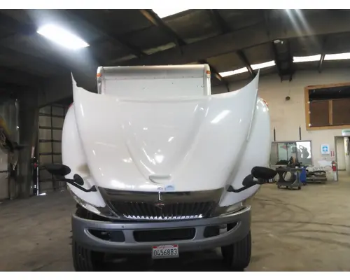 INTERNATIONAL 4300 HOOD