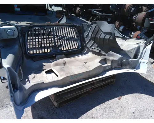 INTERNATIONAL 4300 HOOD