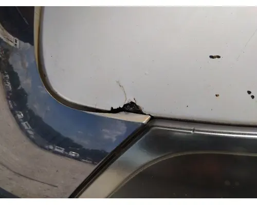INTERNATIONAL 4300 HOOD