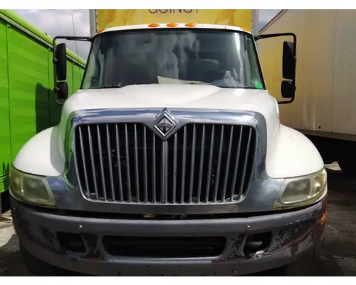INTERNATIONAL 4300 HOOD