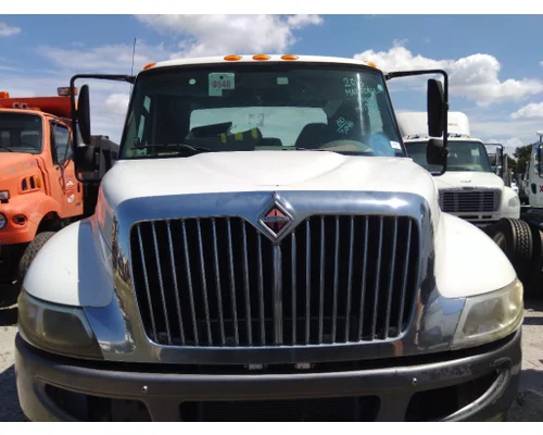 INTERNATIONAL 4300 HOOD