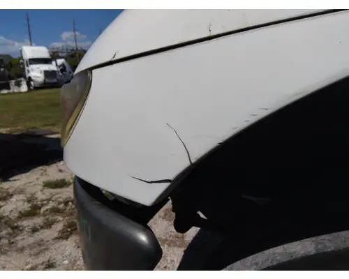INTERNATIONAL 4300 HOOD