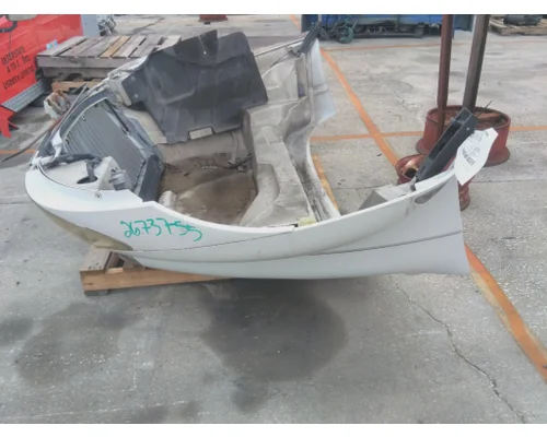 INTERNATIONAL 4300 HOOD
