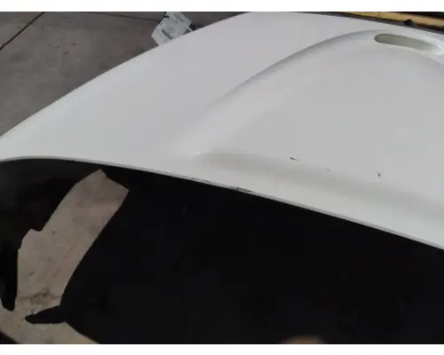 INTERNATIONAL 4300 HOOD