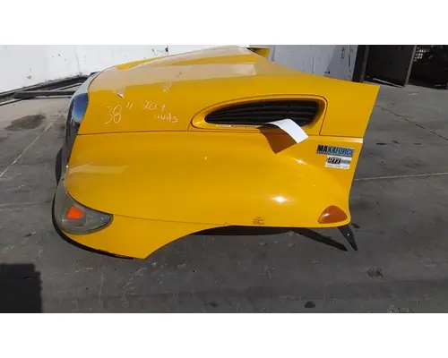 INTERNATIONAL 4300 HOOD