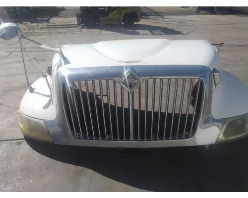 INTERNATIONAL 4300 HOOD
