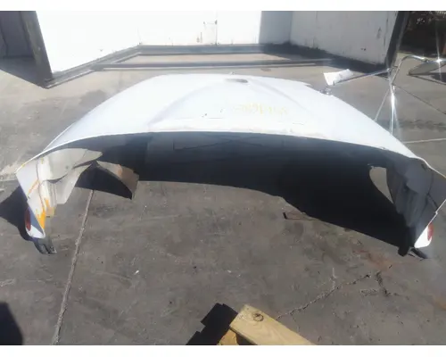 INTERNATIONAL 4300 HOOD