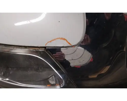 INTERNATIONAL 4300 HOOD