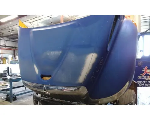 INTERNATIONAL 4300 HOOD