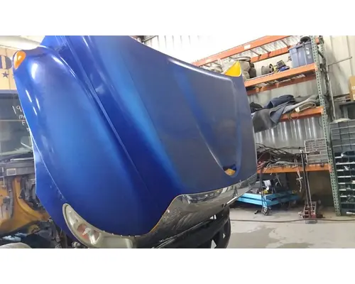 INTERNATIONAL 4300 HOOD