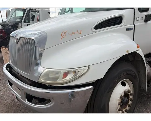 INTERNATIONAL 4300 HOOD