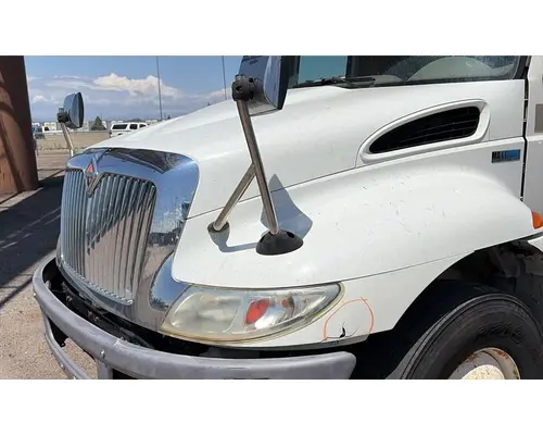 INTERNATIONAL 4300 HOOD