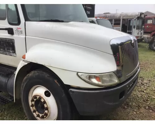 INTERNATIONAL 4300 HOOD