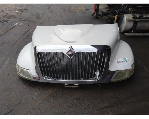 INTERNATIONAL 4300 HOOD