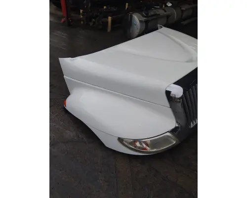 INTERNATIONAL 4300 HOOD