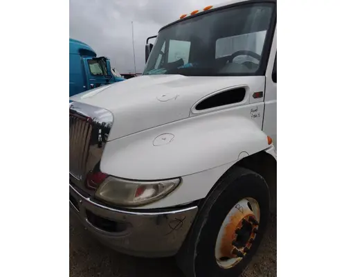 INTERNATIONAL 4300 HOOD