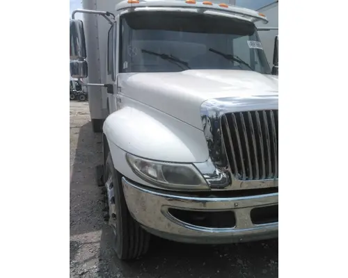 INTERNATIONAL 4300 HOOD