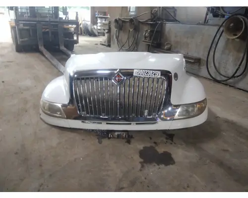 INTERNATIONAL 4300 HOOD