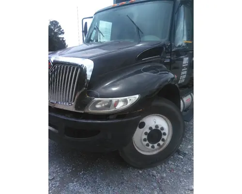 INTERNATIONAL 4300 HOOD