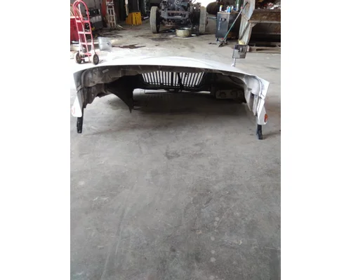 INTERNATIONAL 4300 HOOD