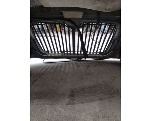 INTERNATIONAL 4300 HOOD