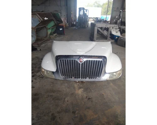 INTERNATIONAL 4300 HOOD
