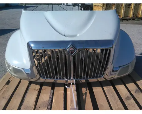INTERNATIONAL 4300 HOOD