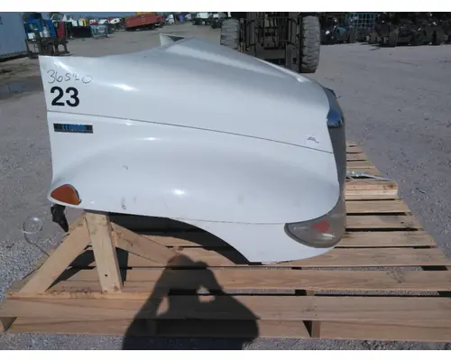 INTERNATIONAL 4300 HOOD