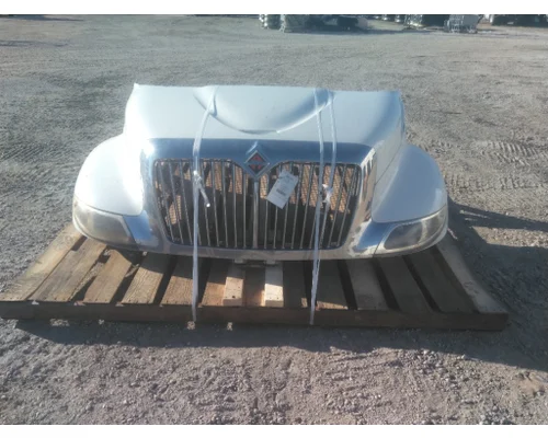 INTERNATIONAL 4300 HOOD