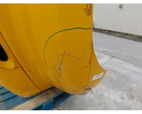 INTERNATIONAL 4300 HOOD