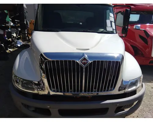 INTERNATIONAL 4300 HOOD