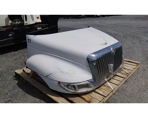 INTERNATIONAL 4300 HOOD