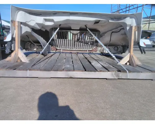 INTERNATIONAL 4300 HOOD