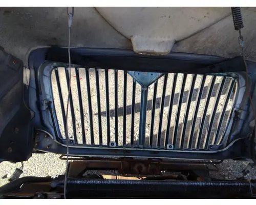 INTERNATIONAL 4300 HOOD