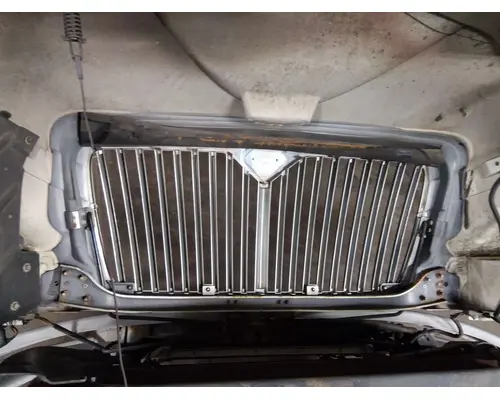 INTERNATIONAL 4300 HOOD