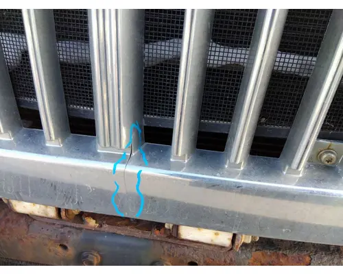 INTERNATIONAL 4300 HOOD