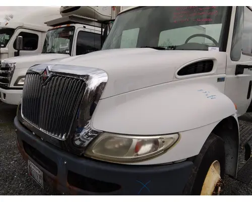 INTERNATIONAL 4300 HOOD