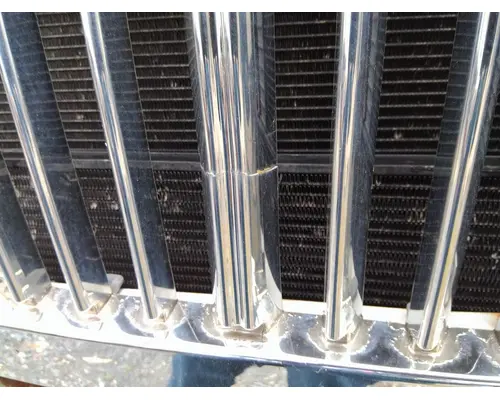 INTERNATIONAL 4300 HOOD