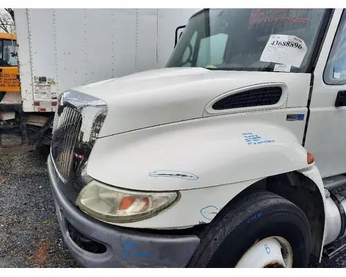 INTERNATIONAL 4300 HOOD