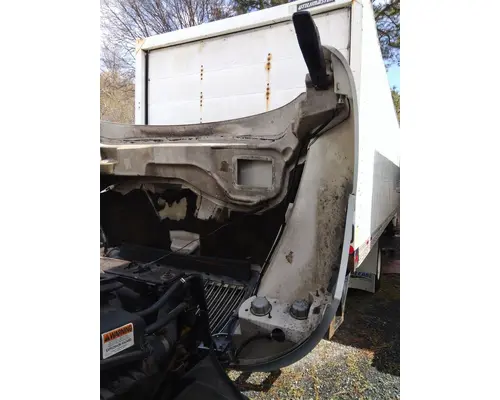 INTERNATIONAL 4300 HOOD