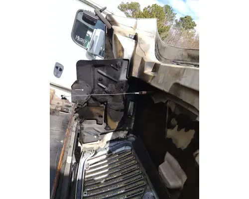 INTERNATIONAL 4300 HOOD