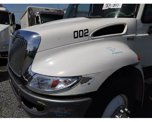 INTERNATIONAL 4300 HOOD