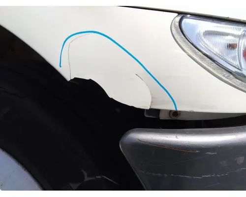 INTERNATIONAL 4300 HOOD