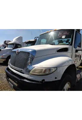 INTERNATIONAL 4300 HOOD