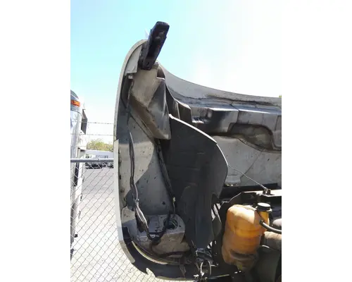 INTERNATIONAL 4300 HOOD