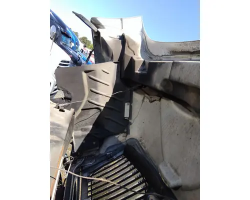 INTERNATIONAL 4300 HOOD